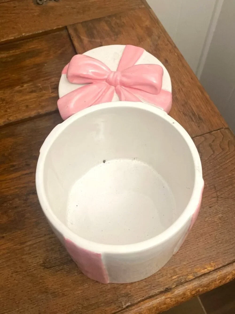 Vintage Teleflora Large Pink Bow Ceramic Gift Box with Lid  SHIPS FREE